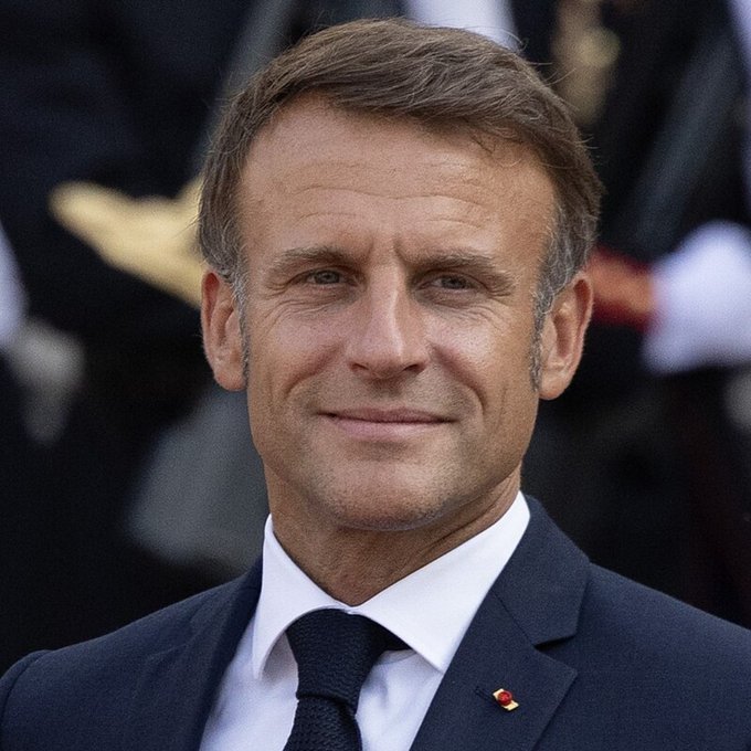 الرئيس الفرنسي ايمانويل ماكرون