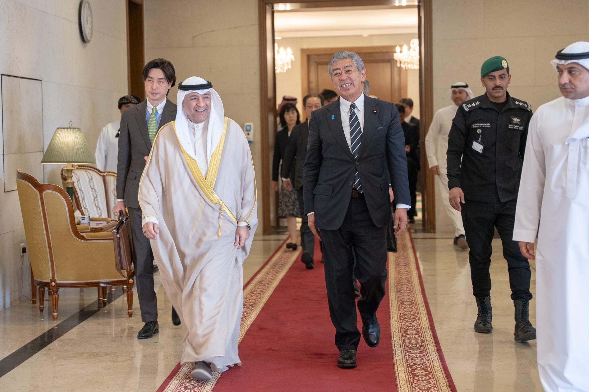 Secretary General of the GCC Jassem Al-Budaiwi with Japanese Minister of Foreign Affairs Takeshi Iwaya