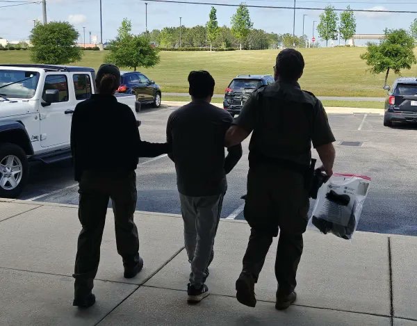 U.S. Pres. signs executive order for self-deportation program                                                                                                                                                                                             