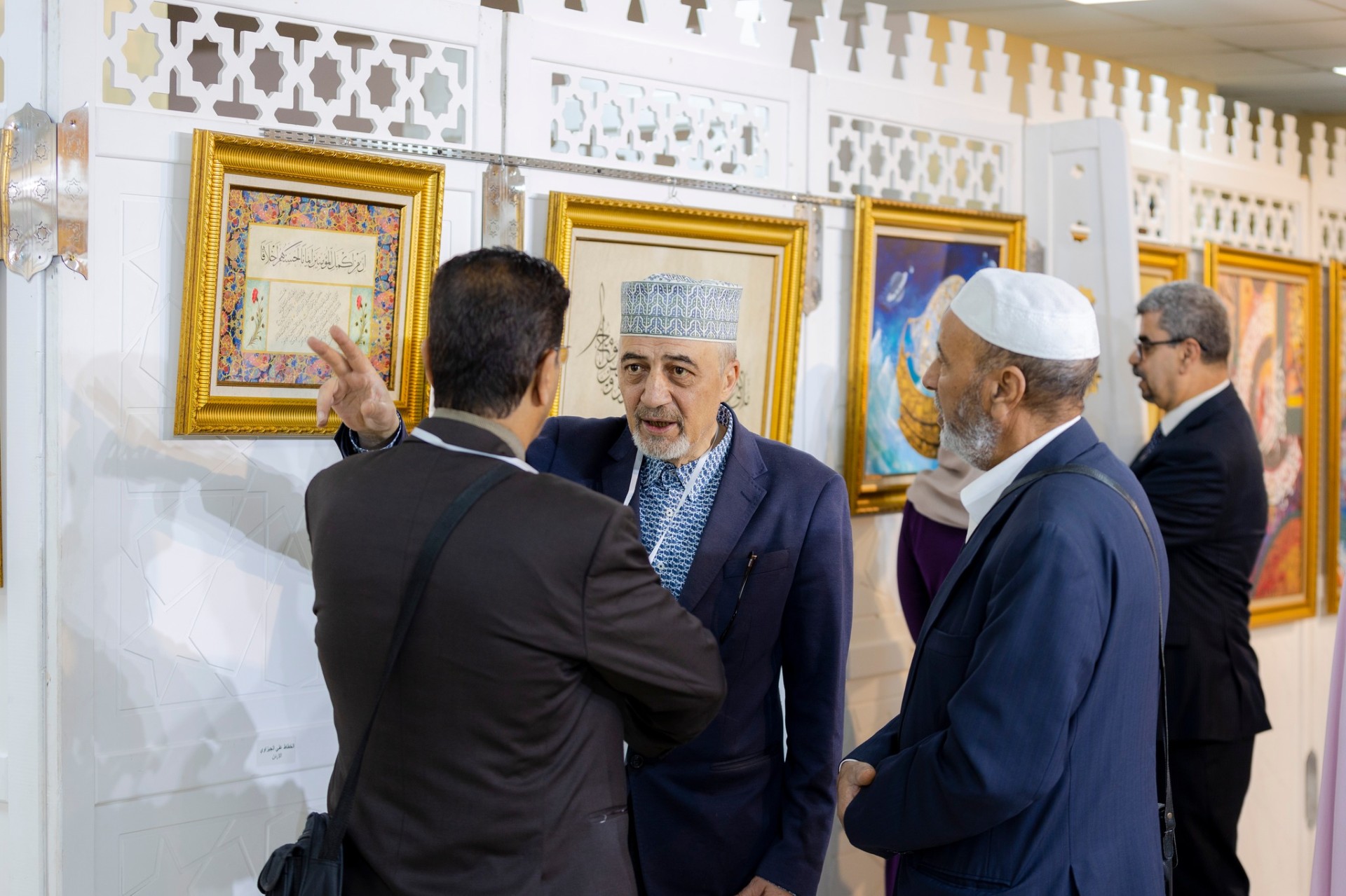 Arabic calligraphy...august art coalescing past tradition, present pliability