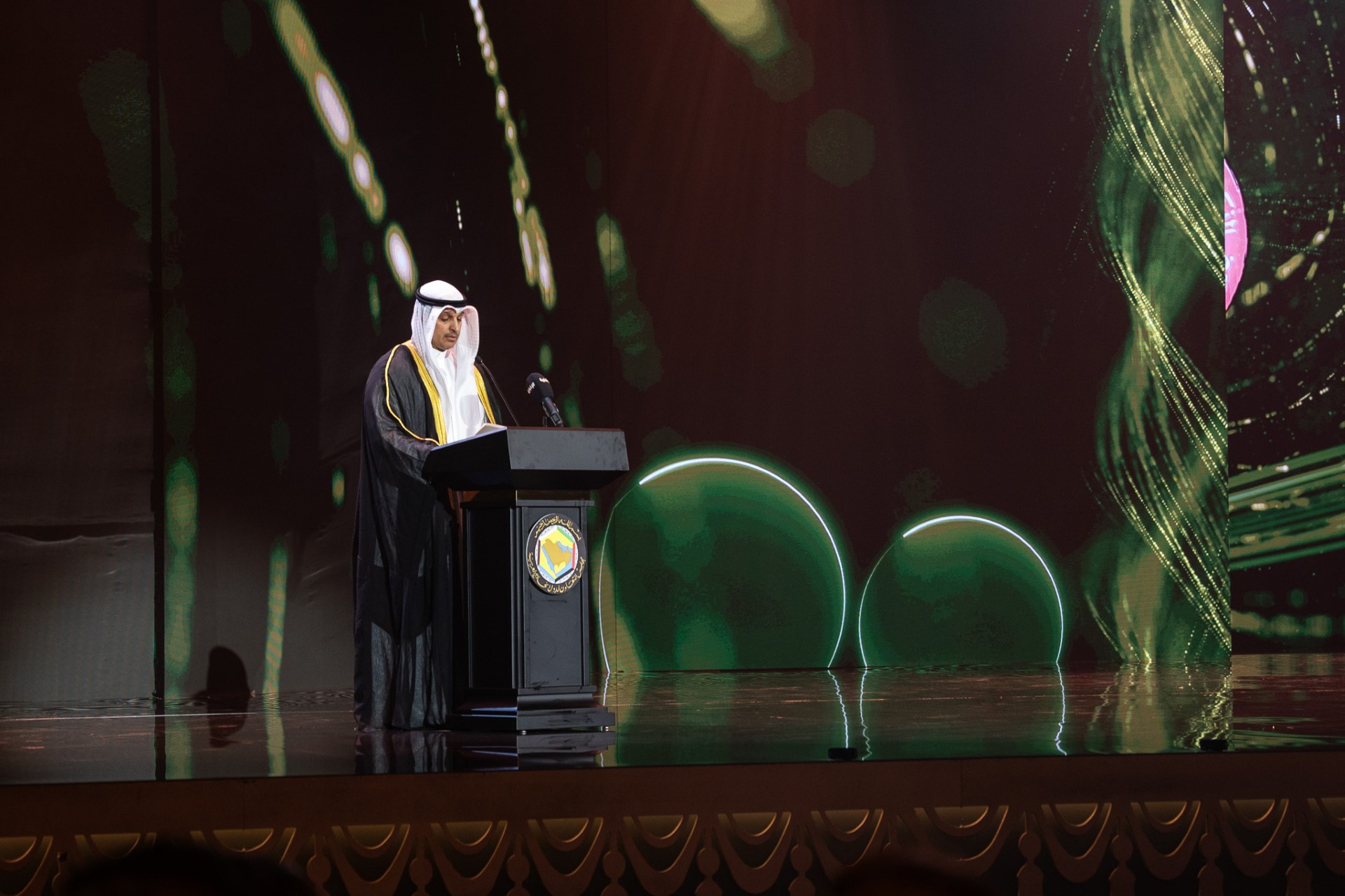 وزير الاعلام والثقافة ووزير الدولة لشؤون الشباب عبدالرحمن المطيري يلقي كلمته خلال الحفل