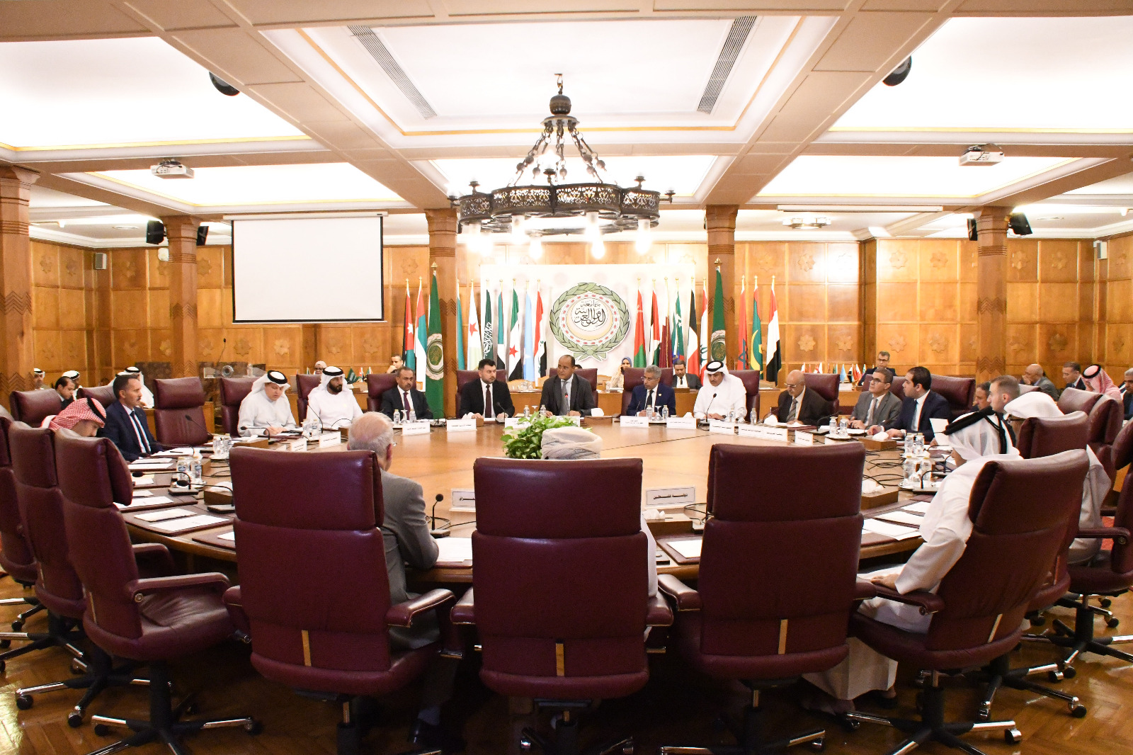 الاجتماع العربي المشترك حول  تقييم الاطر القانونية والاستراتيجيات العربية الخاصة بحماية وتعزيز حقوق واحتياجات ضحايا الارهاب