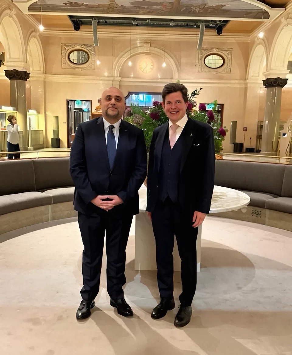 سفير دولة الكويت لدى مملكة السويد محمد يعقوب حياتي مع رئيس البرلمان السويدي اندرياس نورلين