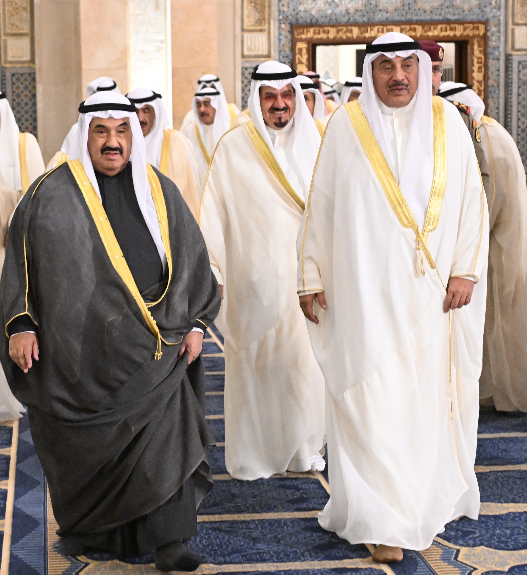 Kuwait Crown Prince performs Eid Al-Adha prayers at the Grand Mosque