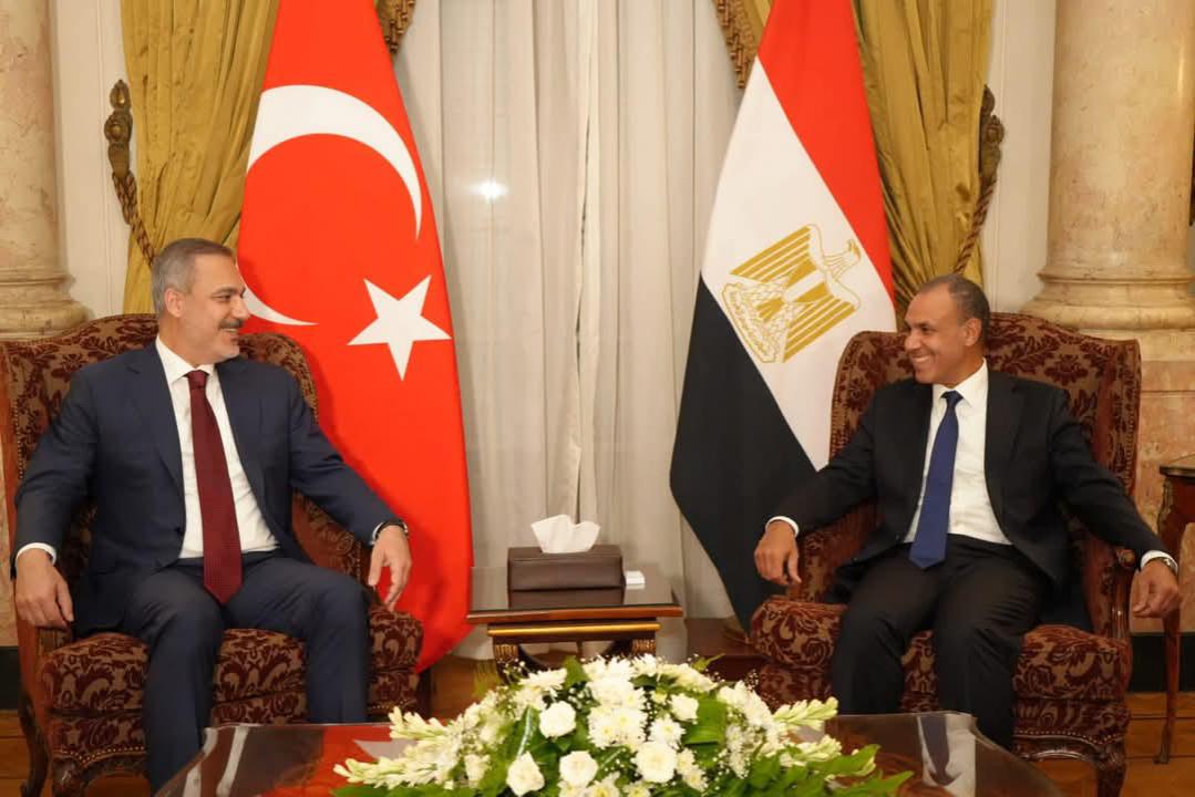 Egyptian Foreign Minister Badr Abdelatty and his Turkish counterpart Hakan Fidan