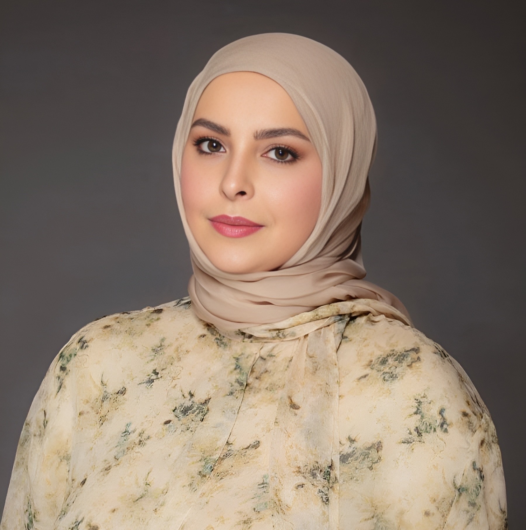 الباحثة في مركز أبحاث البناء والطاقة بالمعهد الدكتورة بدرية الهليلي