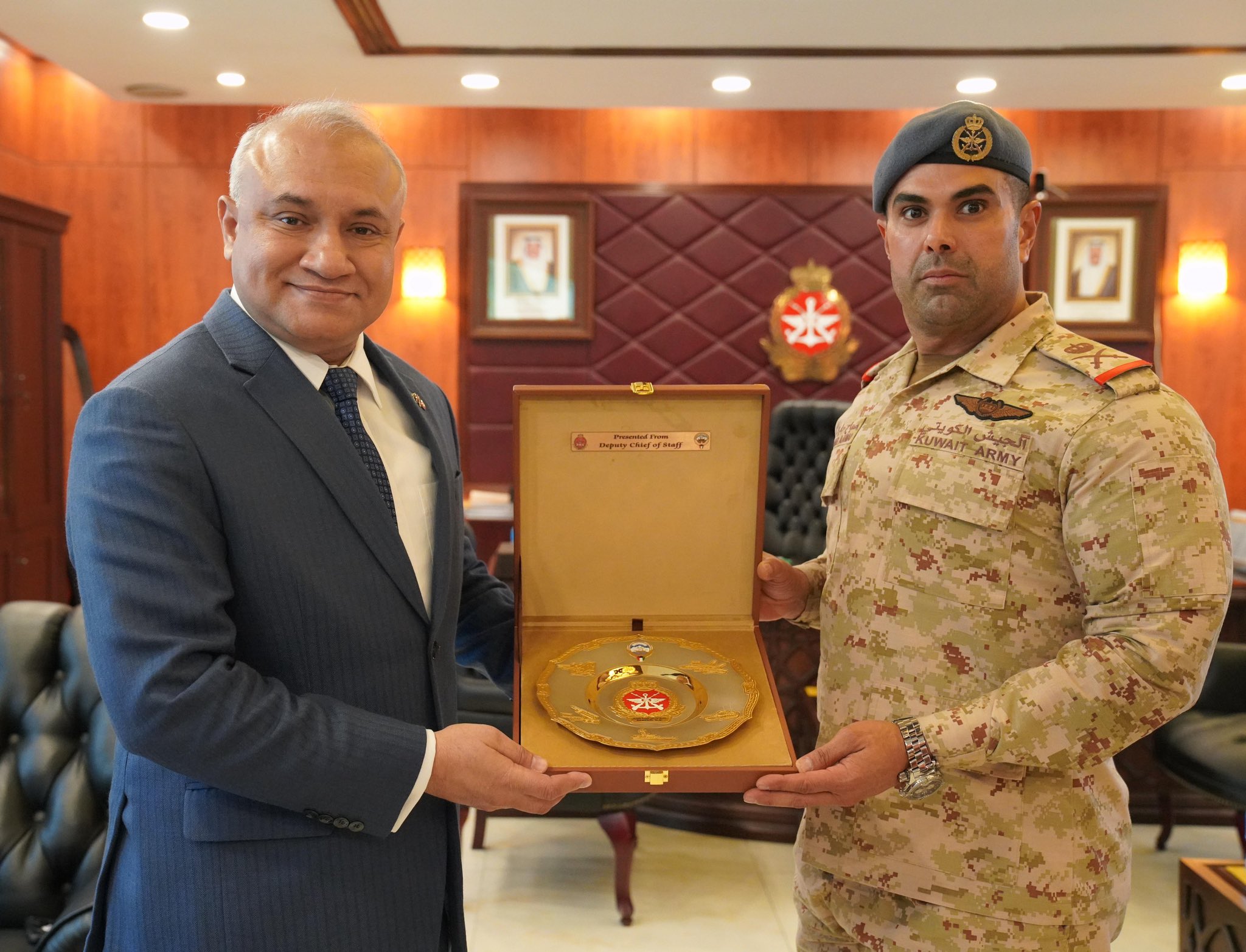 Kuwait Deputy army Chief, Bangladesh Amb. discusses common issues, coop.
