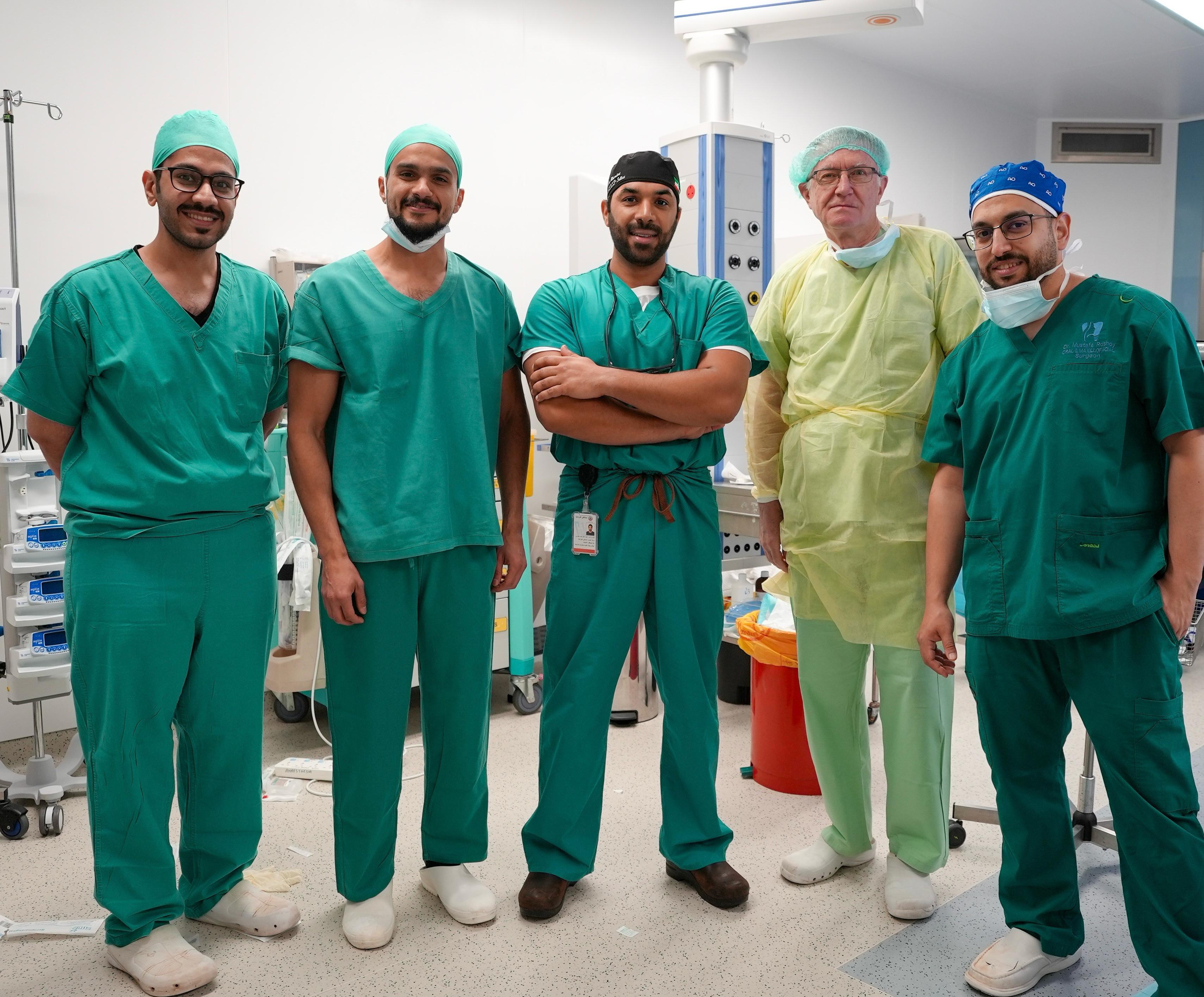 الفريق الطبي