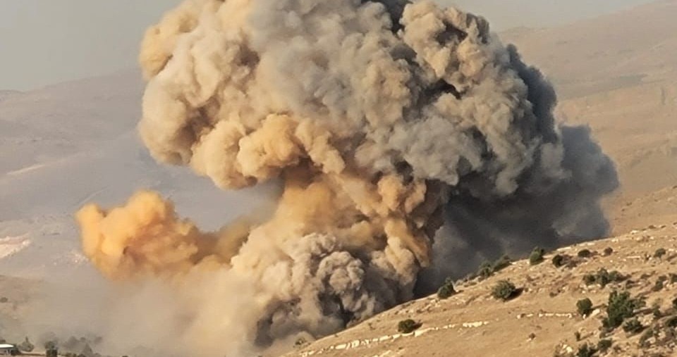 طيران الاحتلال الاسرائيلي يشن غارات جوية عدة على مناطق متفرقة من لبنان