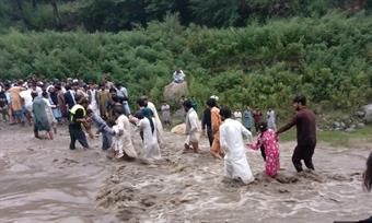 Pakistan flood death toll rises to 307                                                                                                                                                                                                                    
