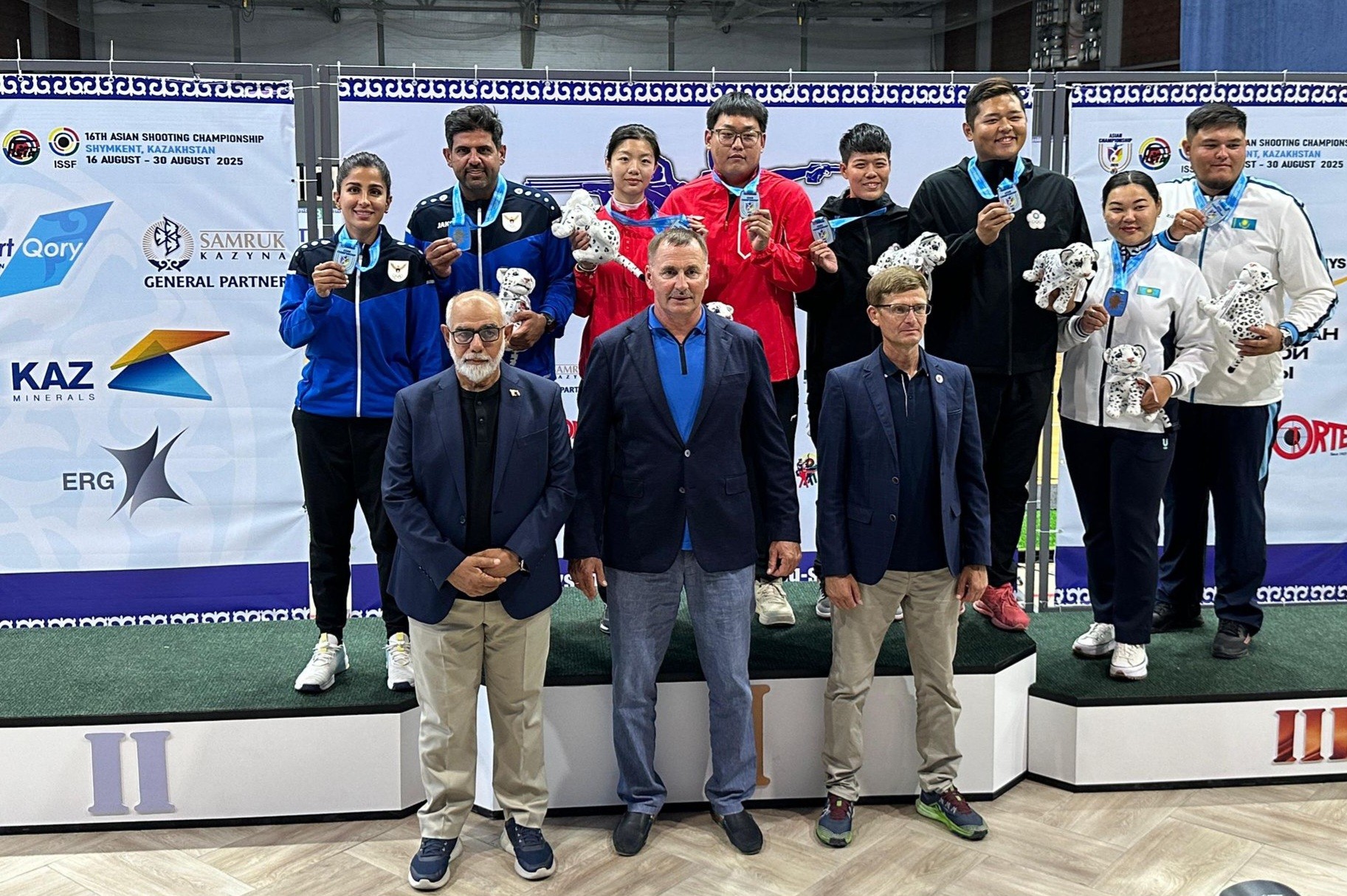 L’équipe nationale de tir du Koweït remporte une médaille d’argent