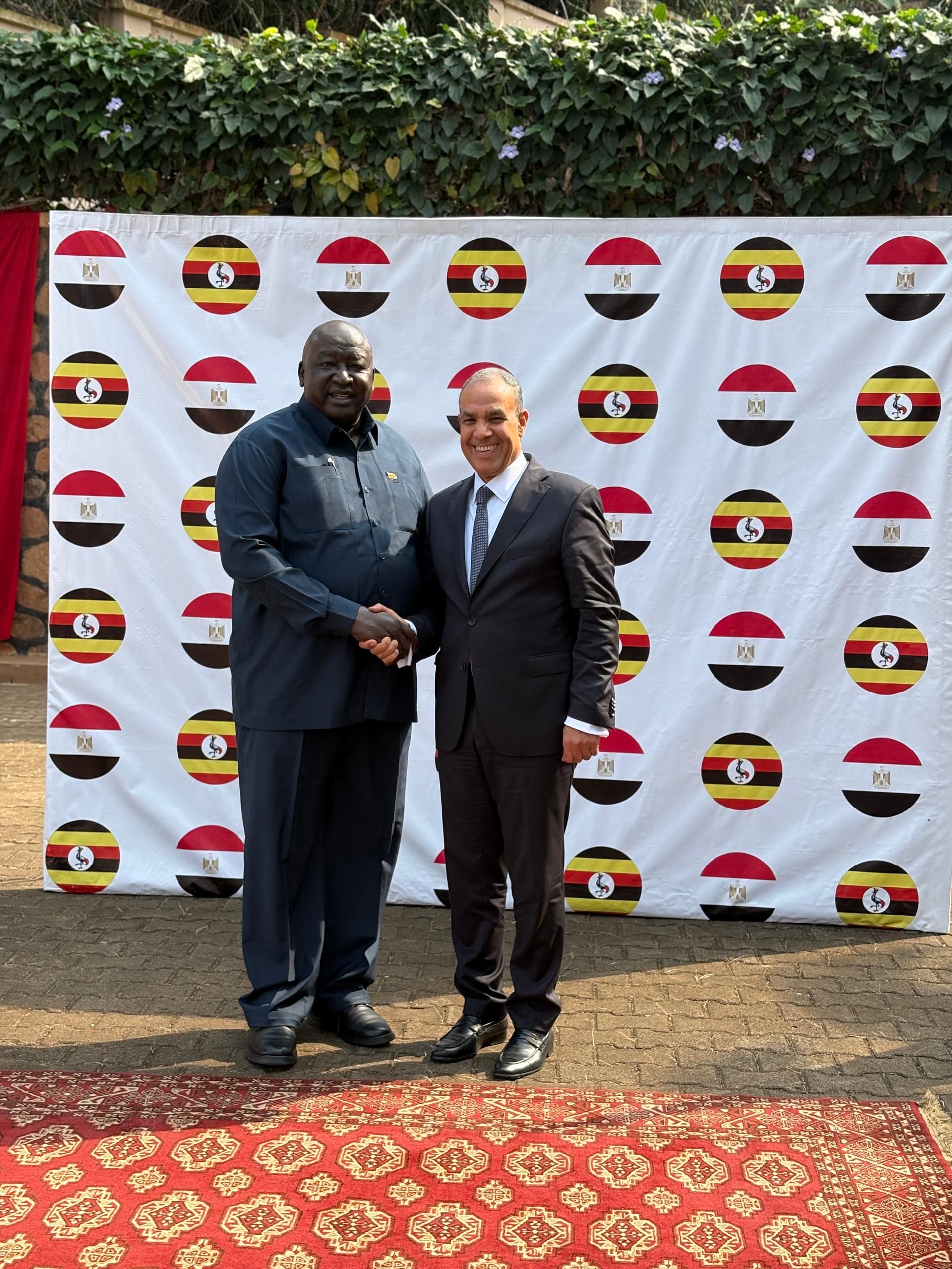 وزير الخارجية المصري د.بدر عبدالعاطي يلتقي مع وزير الدولة الأوغندي للشؤون الخارجية هنري أوكيلو