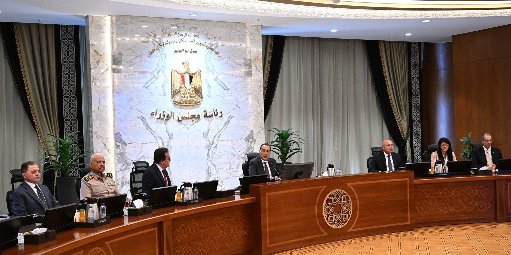 رئيس مجلس الوزراء المصري الدكتور مصطفى مدبولي خلال  اجتماع الحكومة