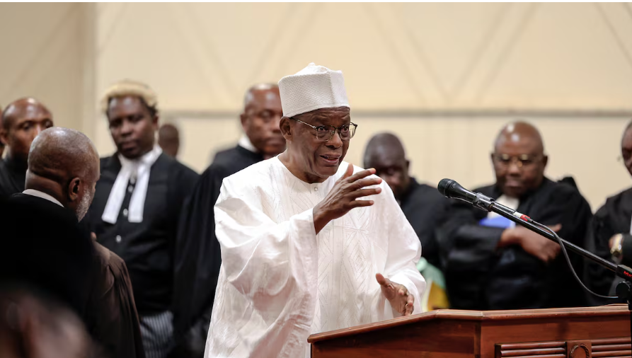 المعارض الكاميروني موريس كامتو