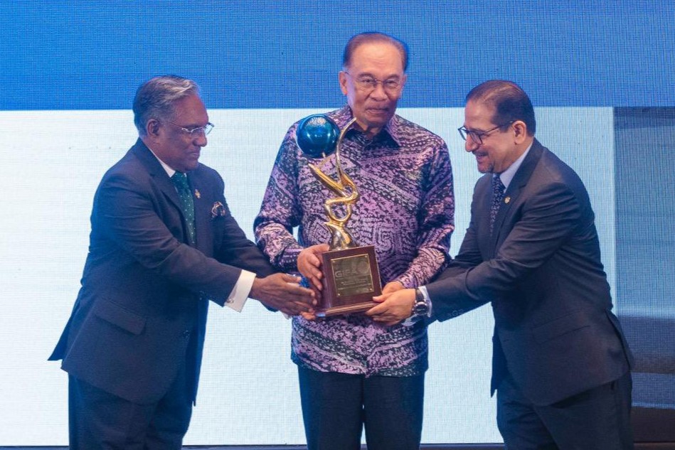 Malaysian Prime Minister Anwar Ibrahim at the 2025 Global Islamic Finance Awards