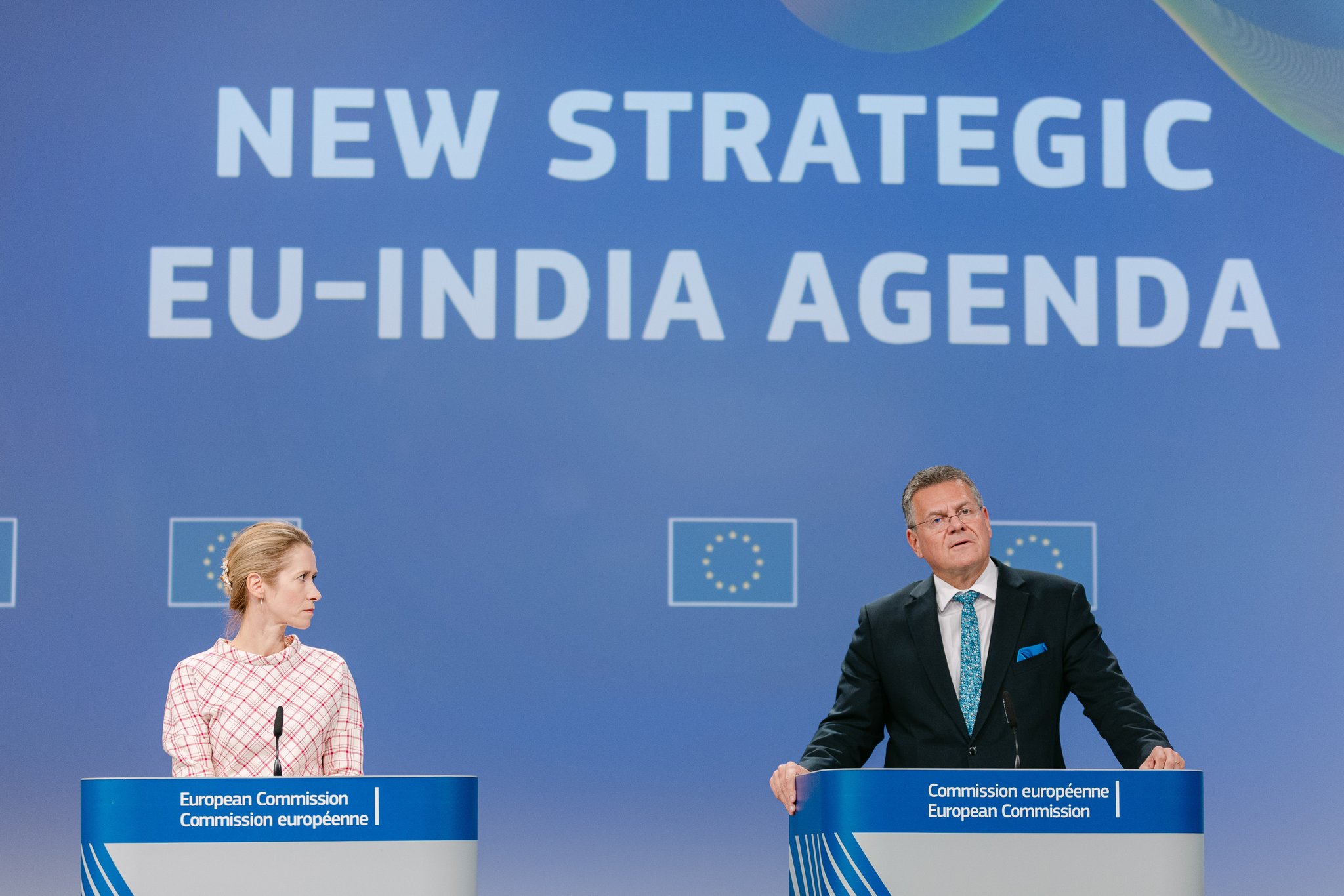 الممثل الأعلى للسياسة الخارجية والأمنية في الاتحاد الأوروبي كايا كالاس خلال المؤتمر الصحفي الذي عقدته اليوم