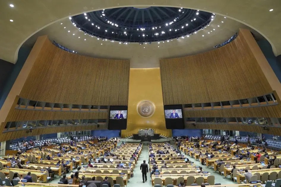 الجمعية العامة للأمم المتحدة تعتمد قرارا بالأغلبية الساحقة حول مشاركة وفد فلسطين "بالأسبوع الرفيع المستوى"