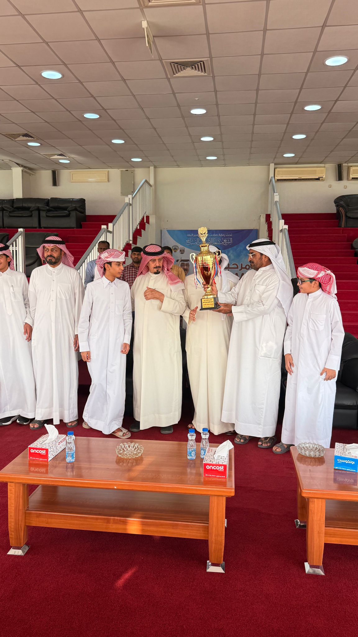 ربيح العجمي يتوج الفائز بالشوط الرئيسي