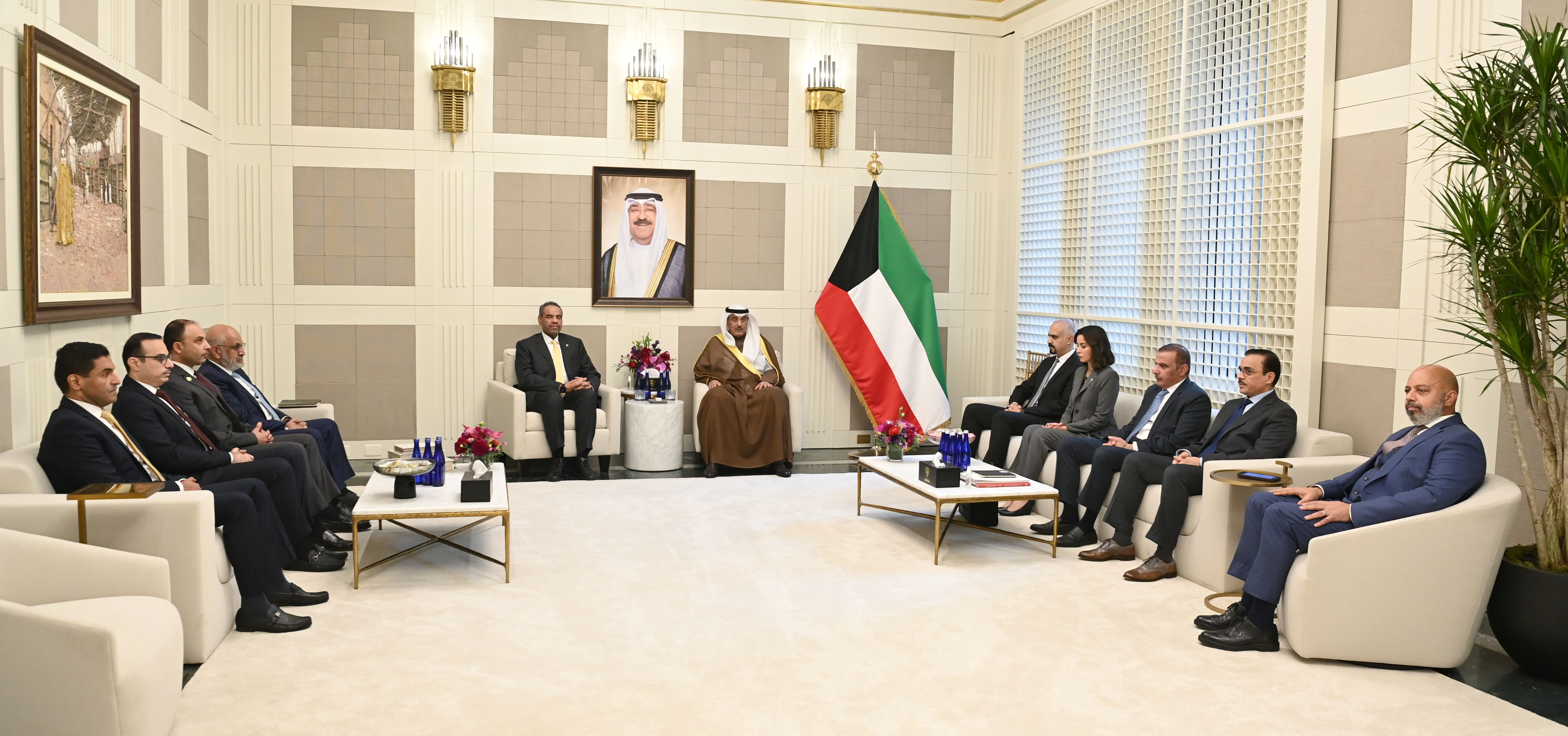 His Highness the Amir's Representative His Highness the Crown Prince Sheikh Sabah Khaled Al-Hamad Al-Sabah receives heads of Kuwait offices in Washington