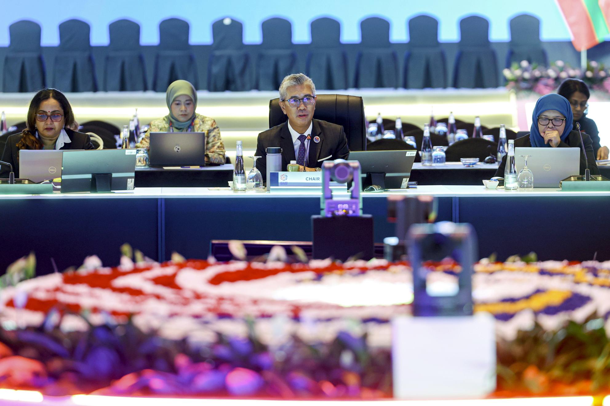 زير الاستثمار والتجارة والصناعة الماليزية تنكو زافرول عبدالعزيز يدشن أولى اجتماعات الاجتماع ال57 لوزراء الاقتصاد في رابطة (آسيان) والاجتماعات ذات الصلة المنعقدة في كوالالمبور