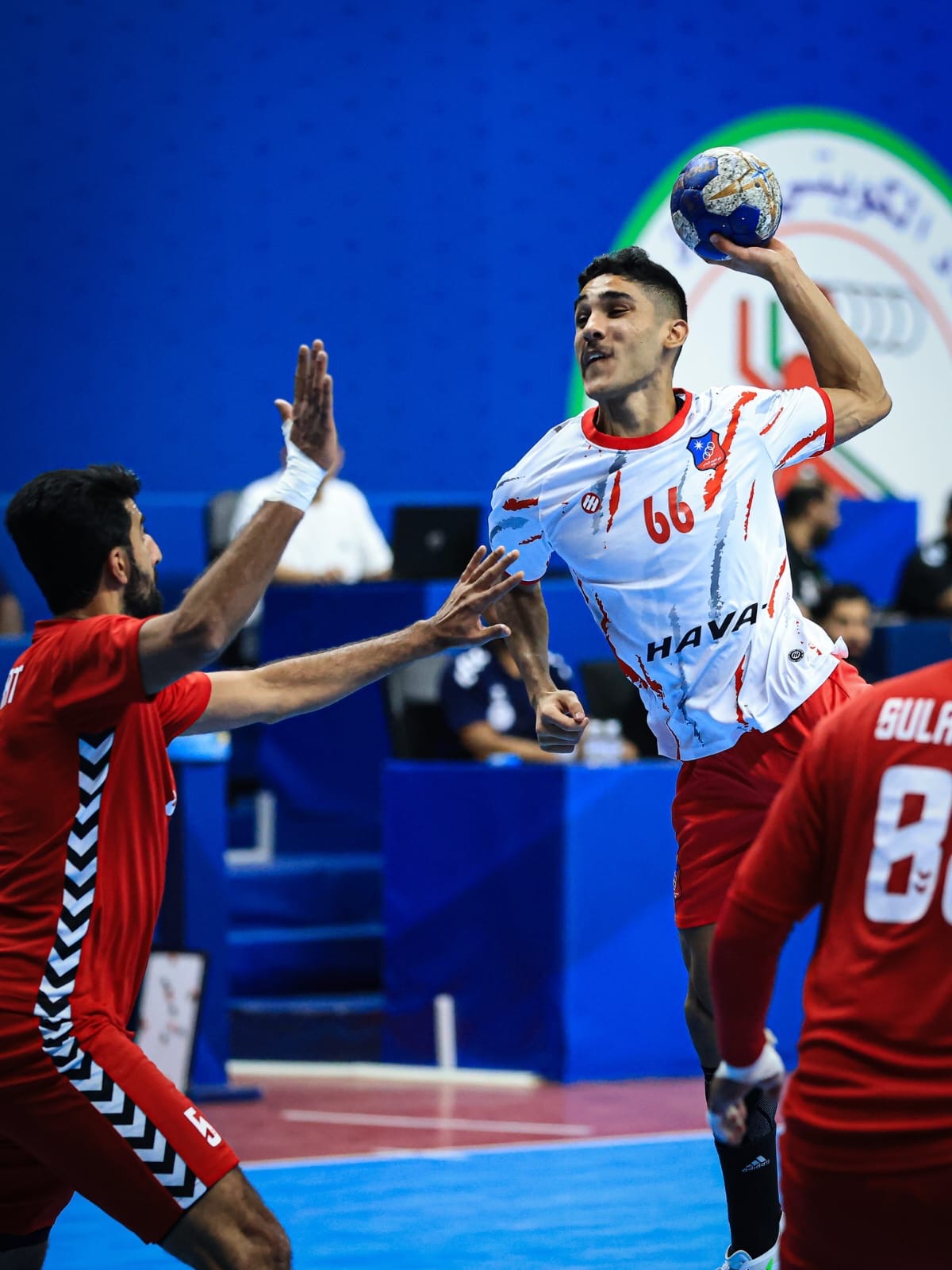 دوري اليد الممتاز.. الكويت يتغلب على الصليبيخات (37 -29) والسالمية يهزم كاظمة (35 - 34)