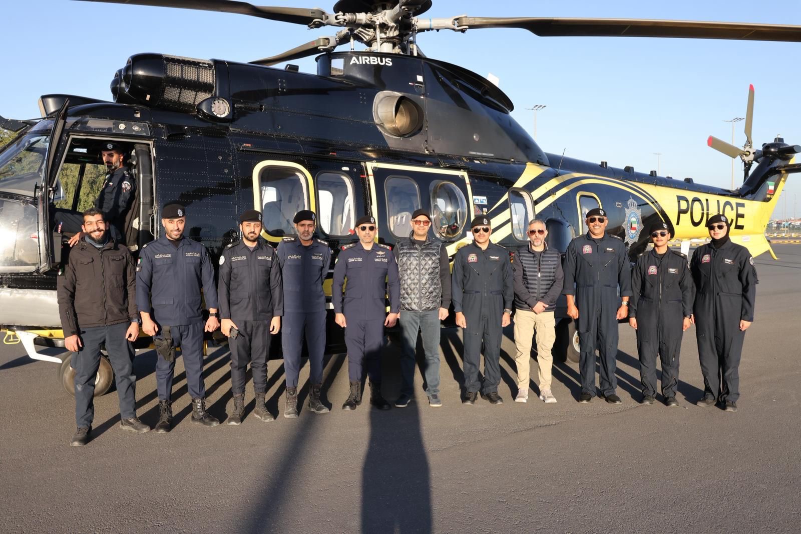 نائب رئيس الإدارة العامة للجمارك لشؤون المنافذ و مدير عام الإدارة العامة لخفر السواحل خلال الجولة التفقدية