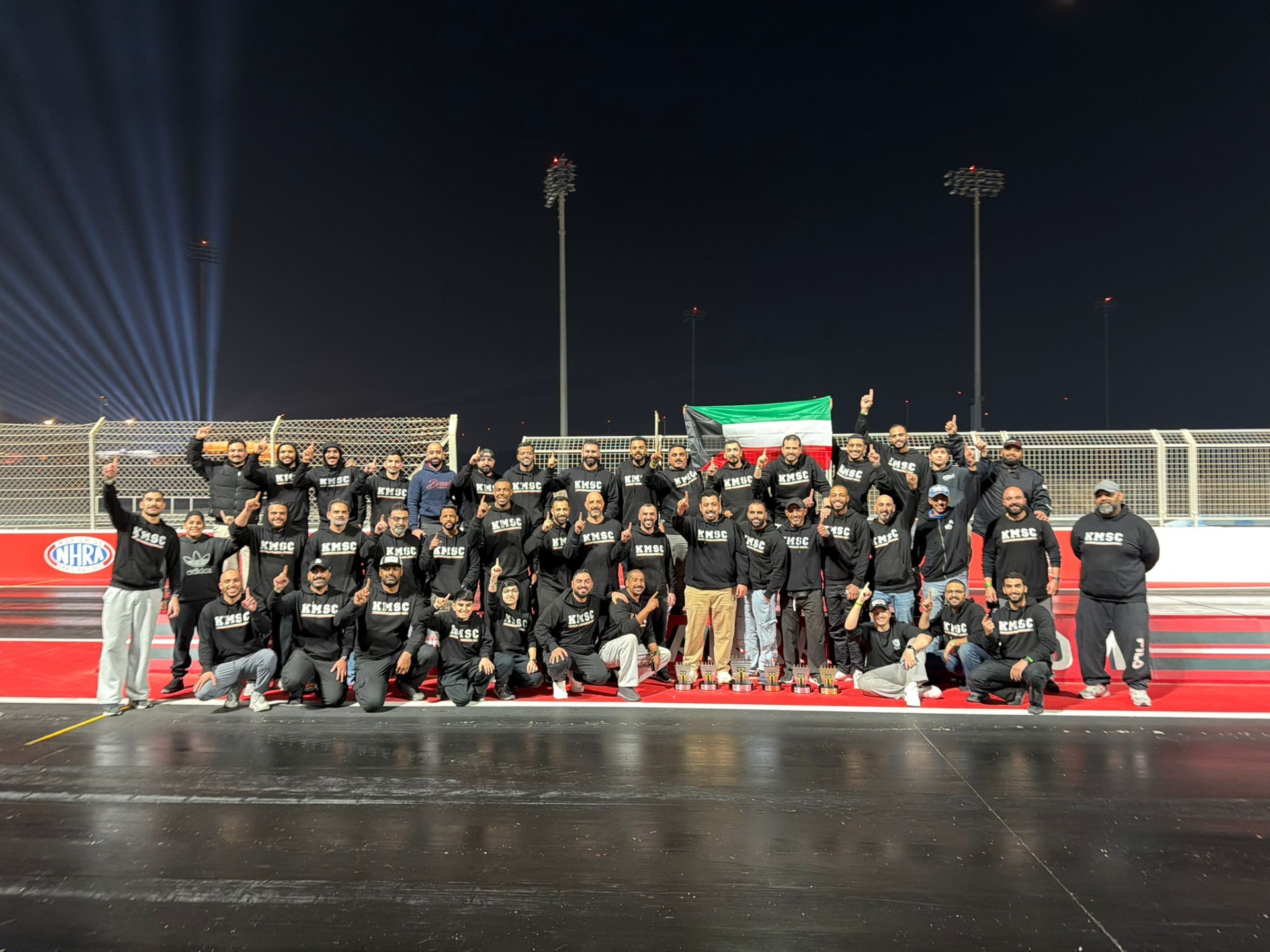 Les pilotes koweïtiens poursuivent leur moisson de victoires au Championnat de Bahreïn de courses d’accélération