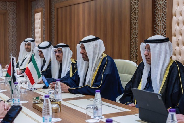 Le ministre des Affaires étrangères s’entretient avec son homologue palestinienne