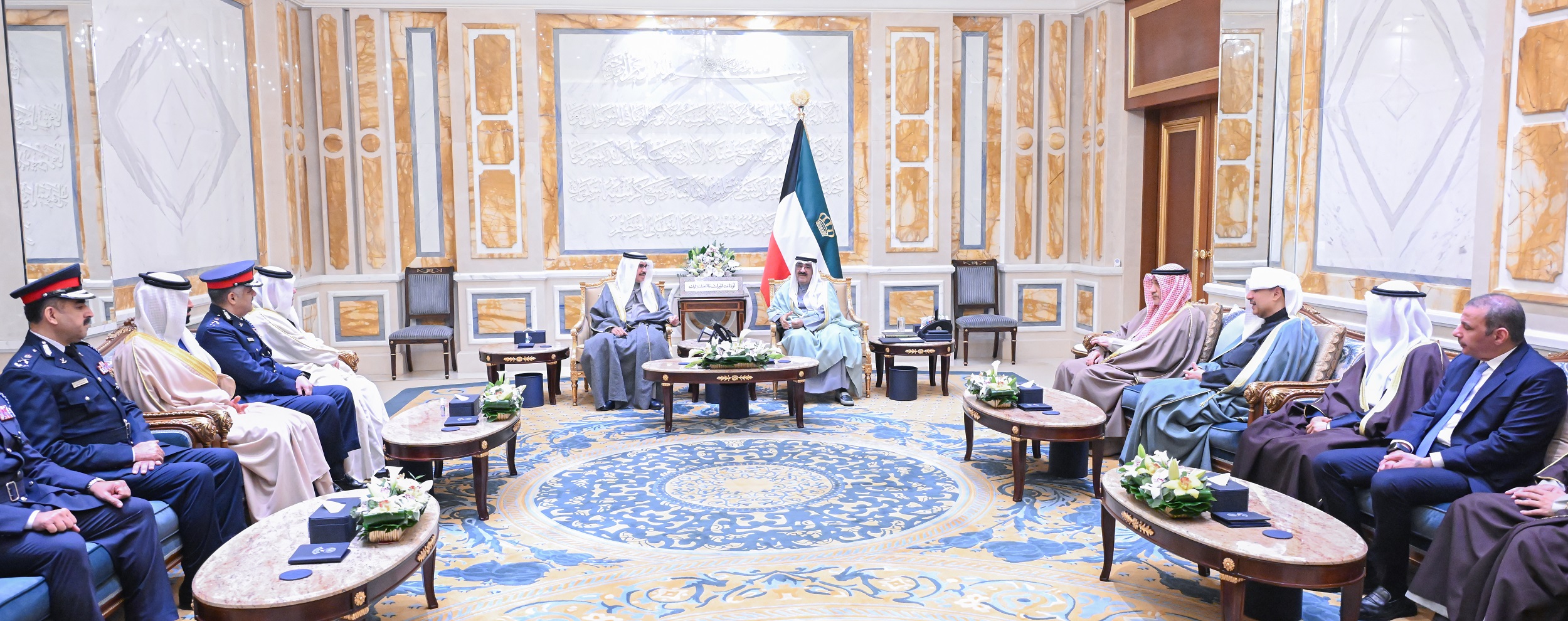 Kuwait Amir receives Bahraini Interior Minister