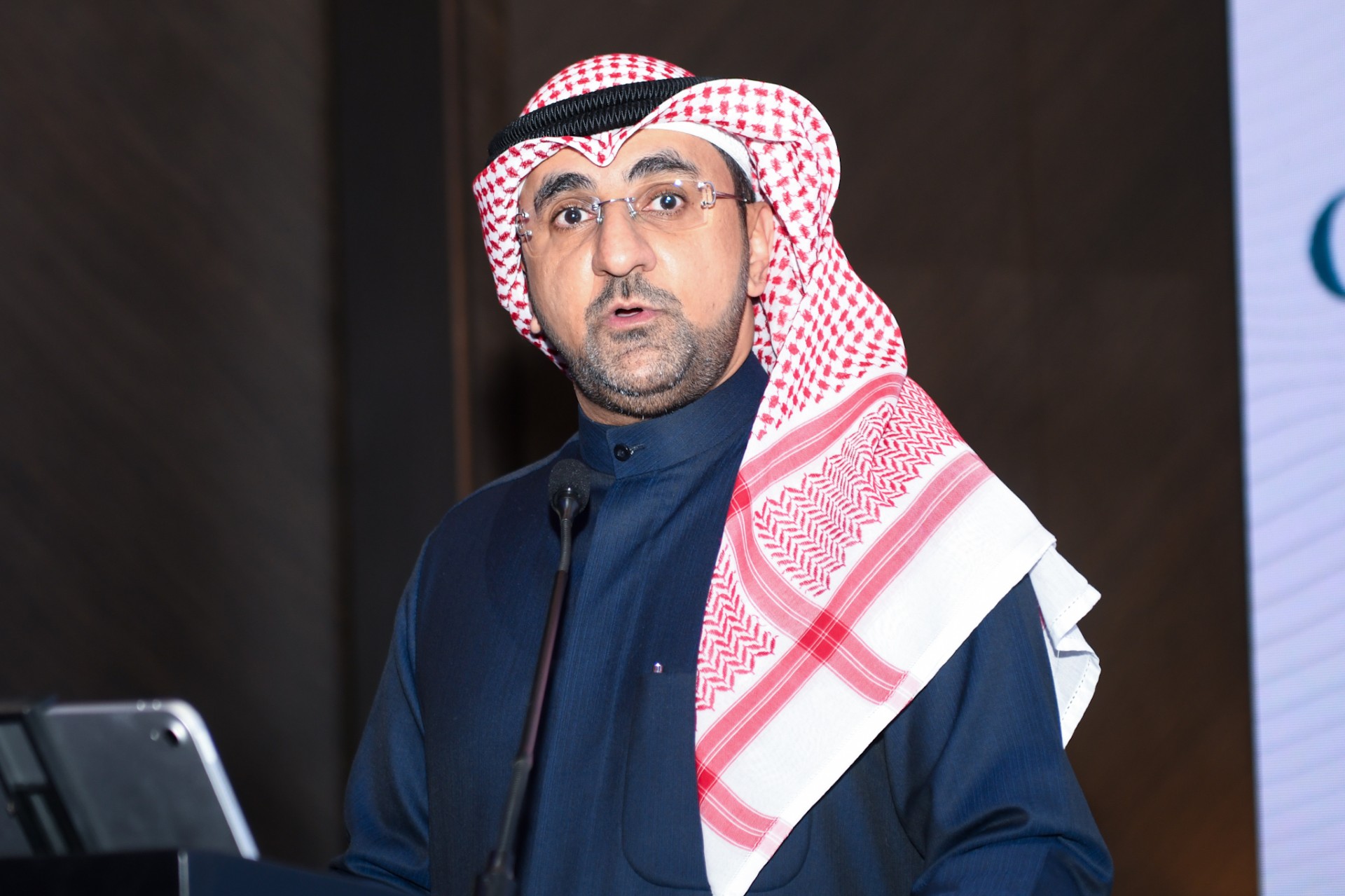 الوكيل وزارة الصحة المساعد لشؤون الخدمات الطبية المساندة الدكتور عبدالله الفرس