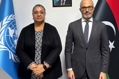 رئيسة بعثة الأمم المتحدة للدعم في ليبيا (أونسميل) هانا تيتيه وسفير الاتحاد الأوروبي لدى ليبيا نيكولا أورلاندو
