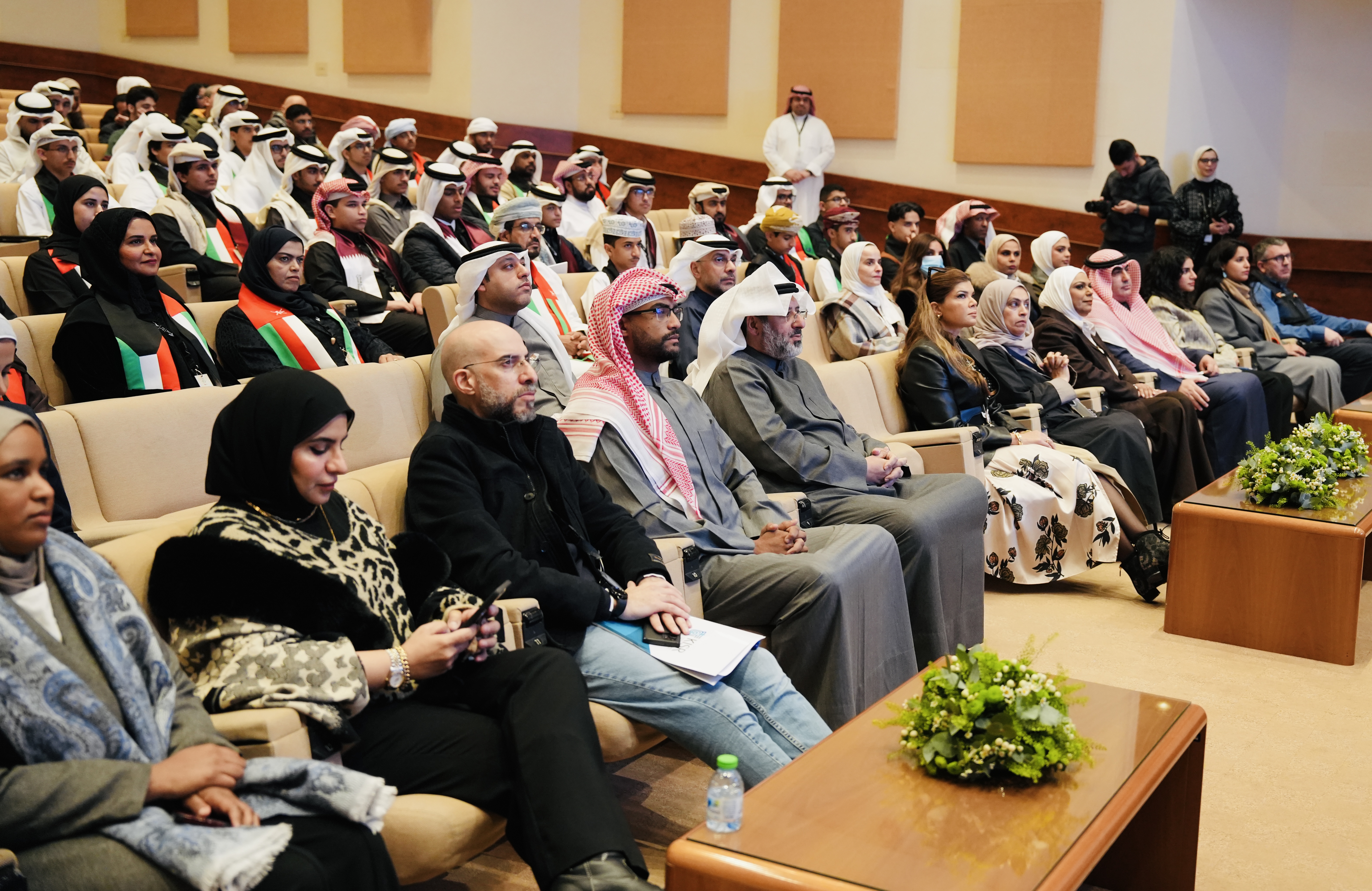 Démarrage du 3e Forum du Golfe des élèves surdoués