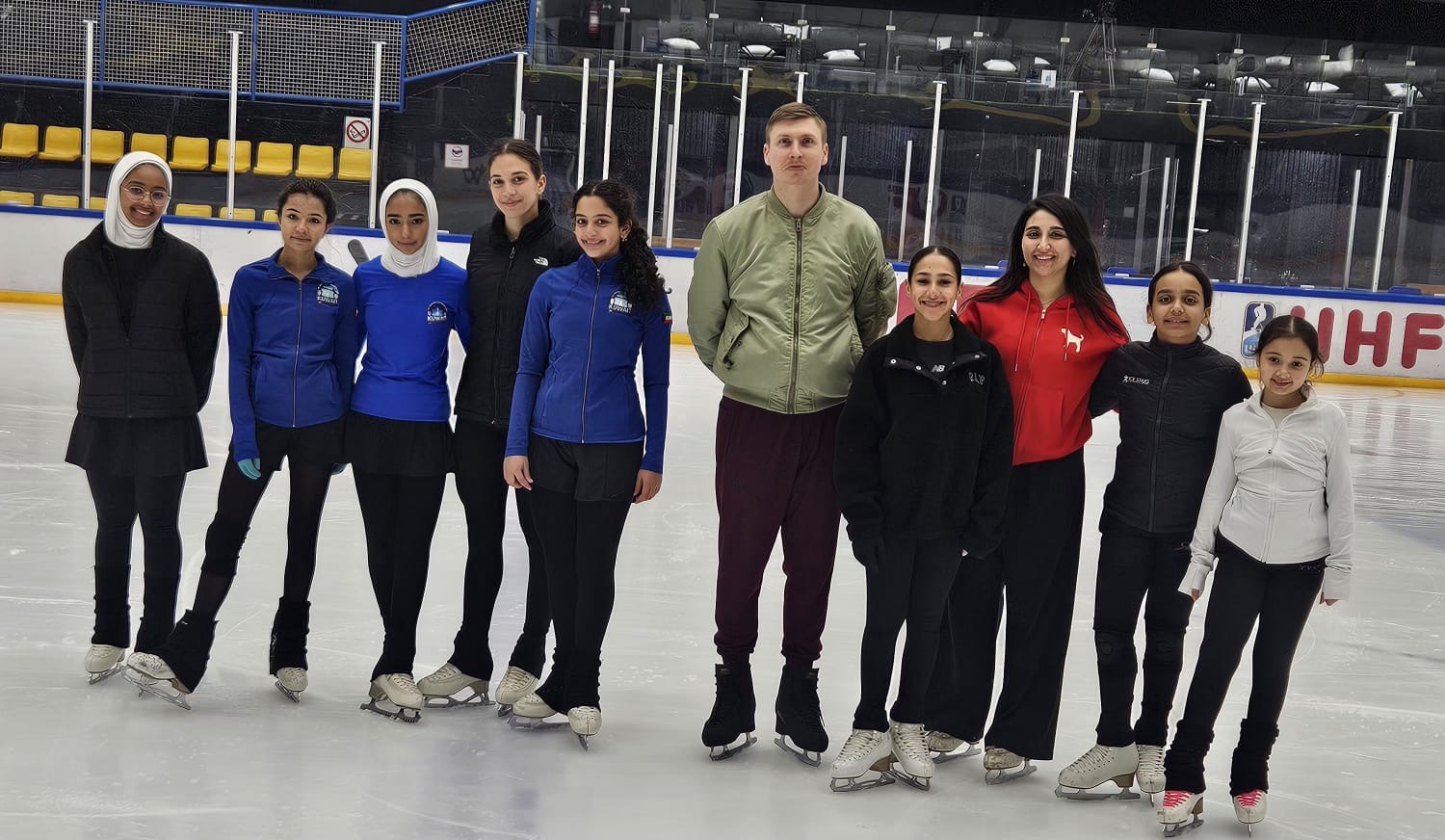 الخبير الفني يوجور ادميرال متوسط اللاعبات الكويتيات