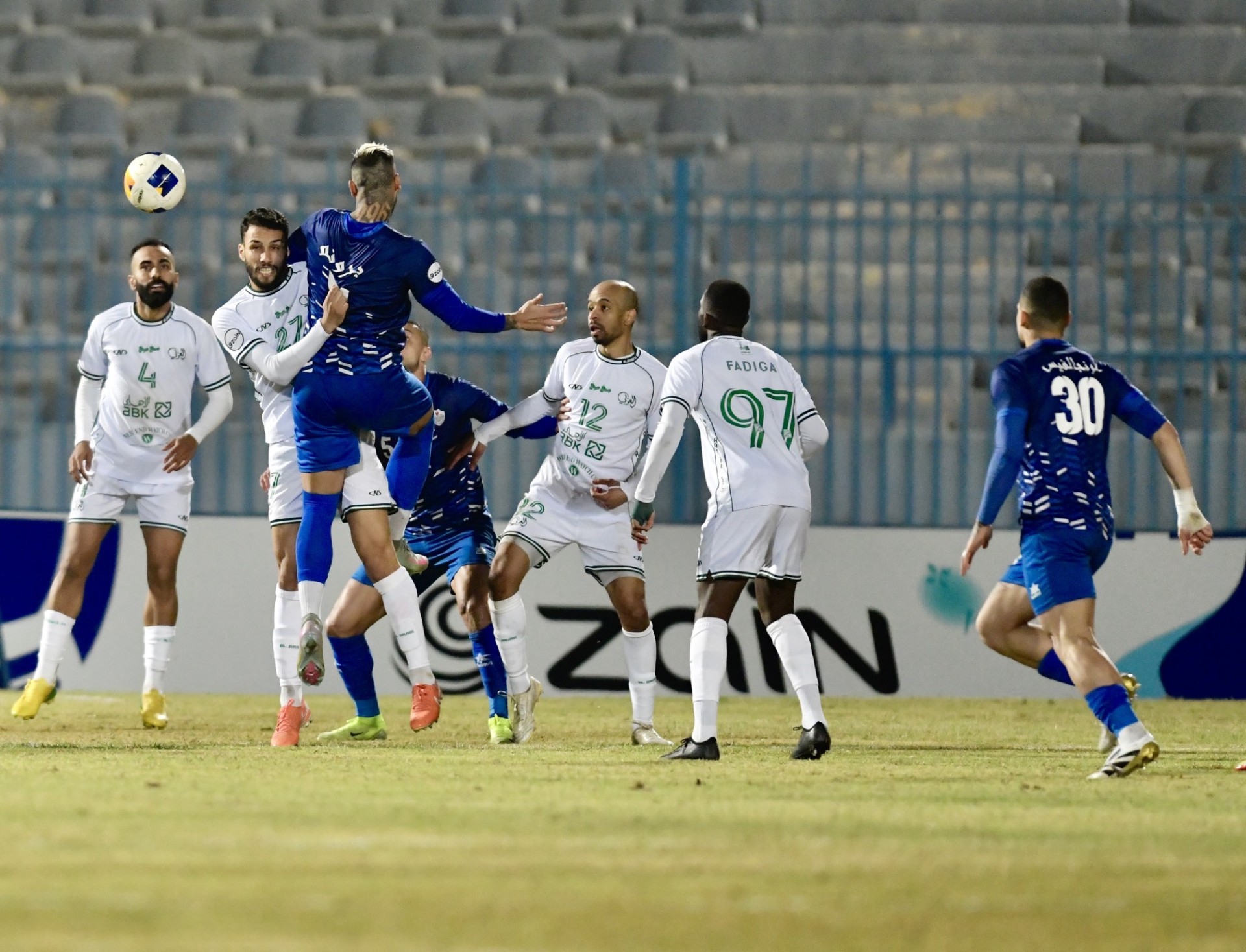 دوري (زين) الممتاز للقدم.. (العربي) يفوز على (الشباب) بخماسية نظيفة ضمن الجولة العاشرة                                                                                                                                                                    