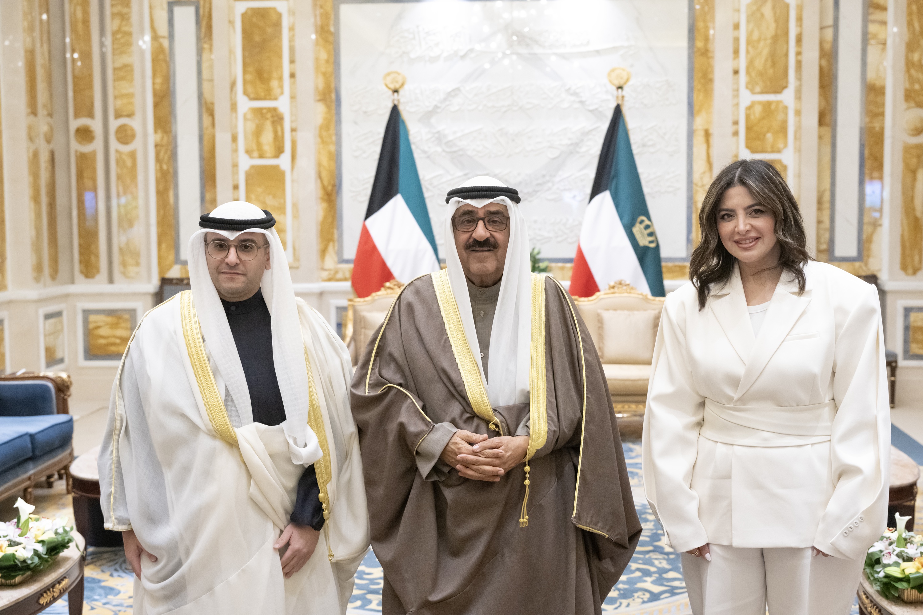 Kuwait Amir receives Municipality new director