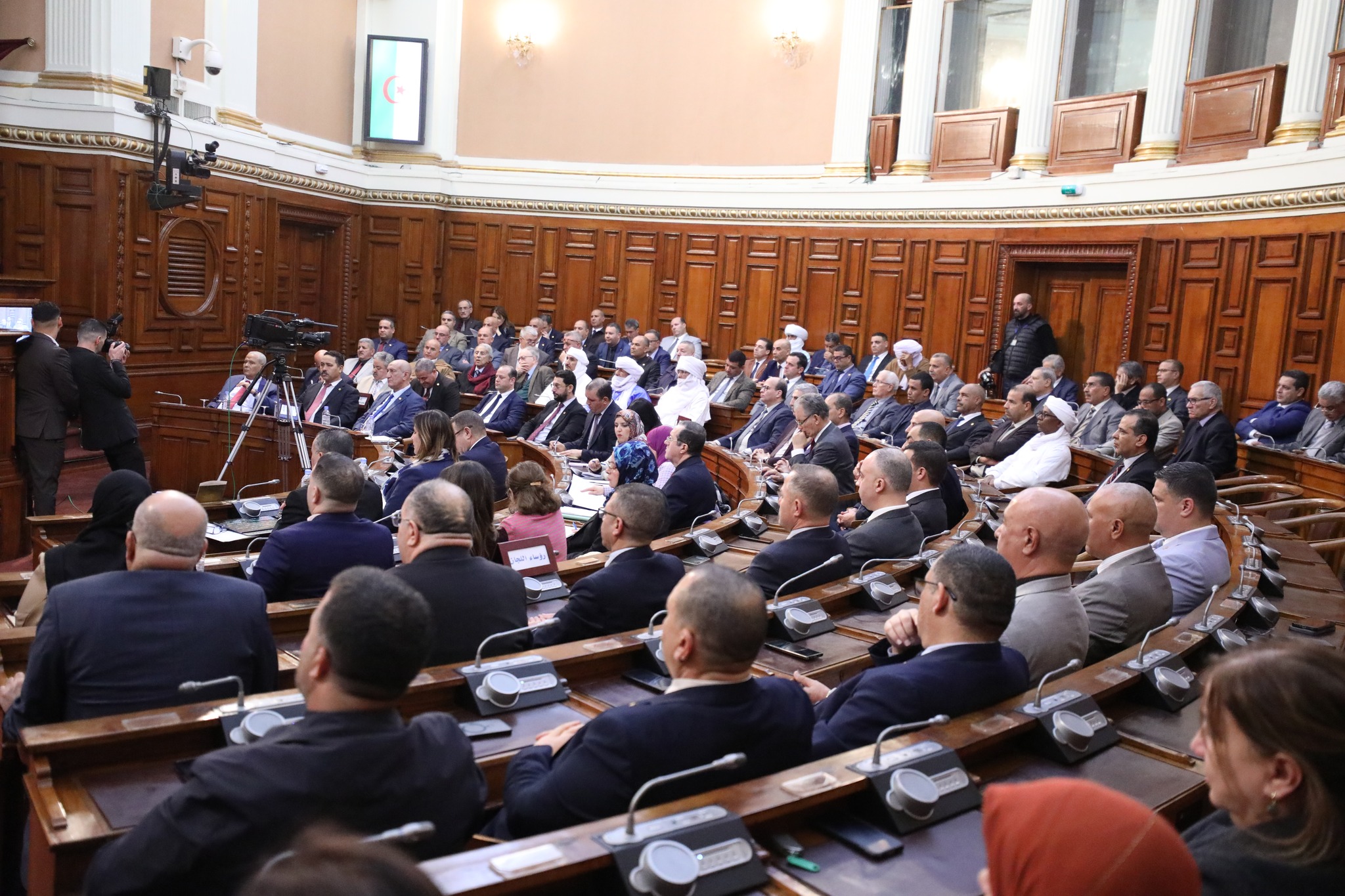 مجلس الأمة الجزائري خلال انعقاد الجلسة