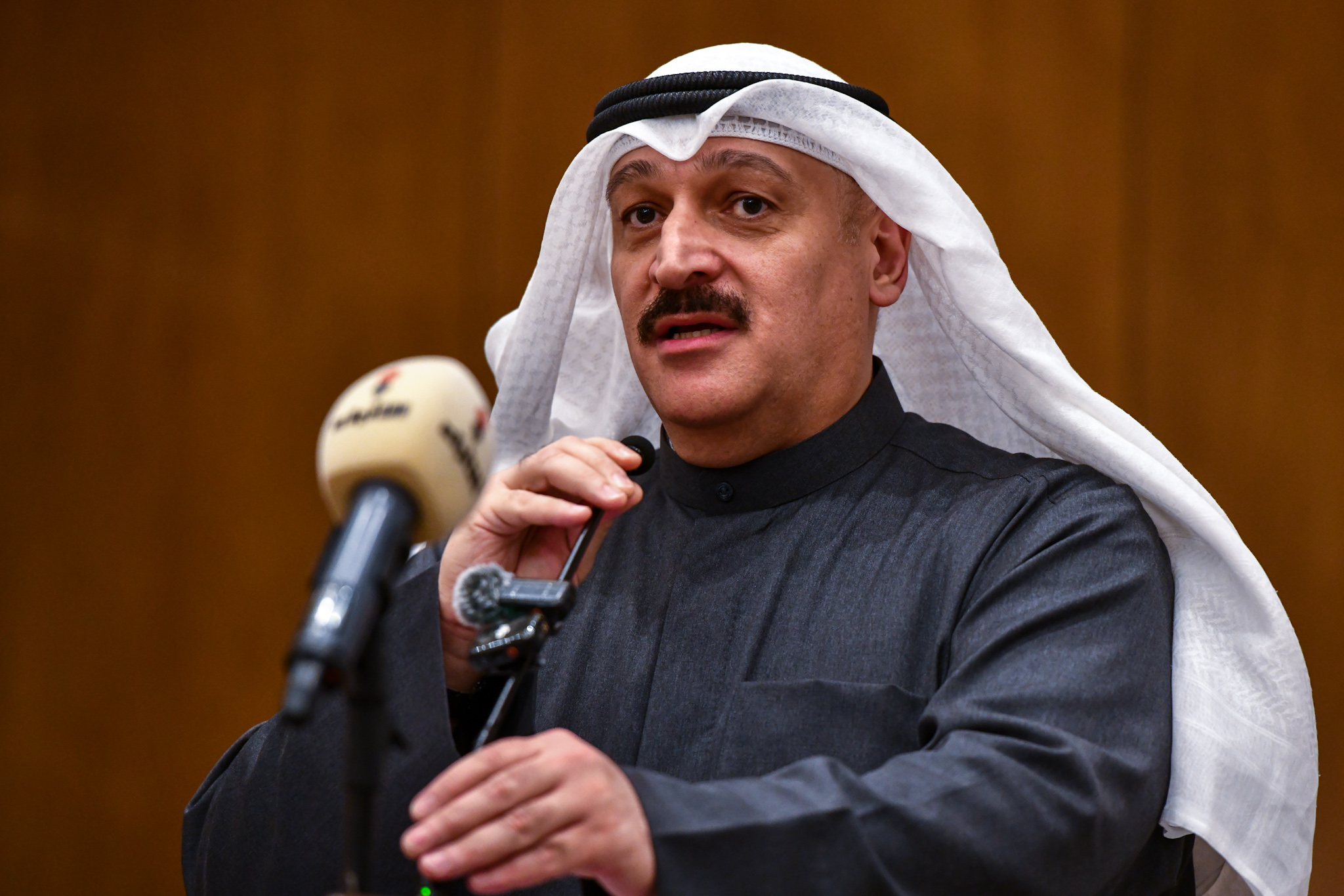 وزير الصحة د. احمد العوضي  يلقي كلمة الافتتاح