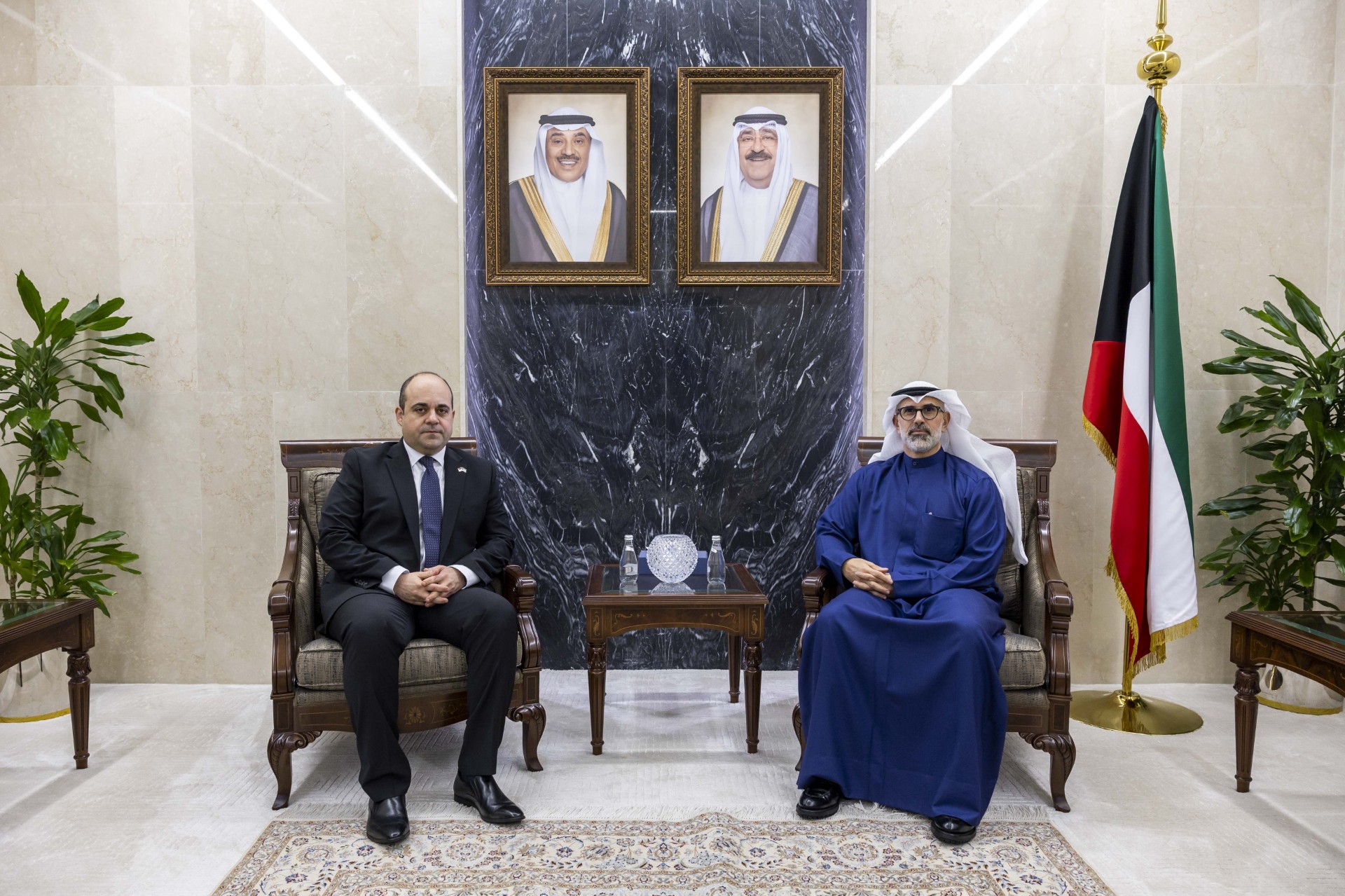 نائب وزير الخارجية يستقبل السفير الأوكراني لدى البلاد