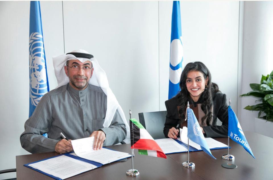 Signature de l'accord entre le Koweït et l'OMT.