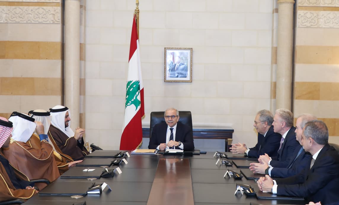 محادثات موسعة لبنانية – قطرية لاطلاق حزمة من المشاريع التنموية والإنسانية القطرية في لبنان