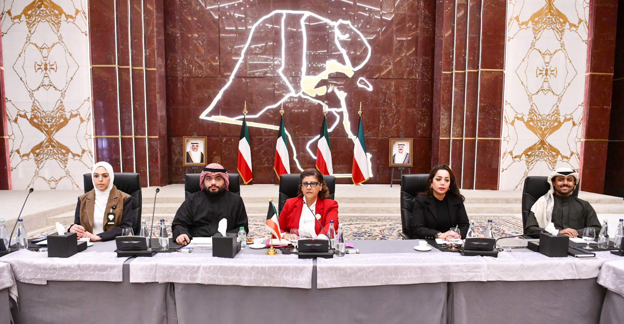 مساعد وزير الخارجية لشؤون حقوق الإنسان السفيرة الشيخة جواهر إبراهيم الدعيج الصباح تترأس الاجتماع التنسيقي في وزارة الخارجية