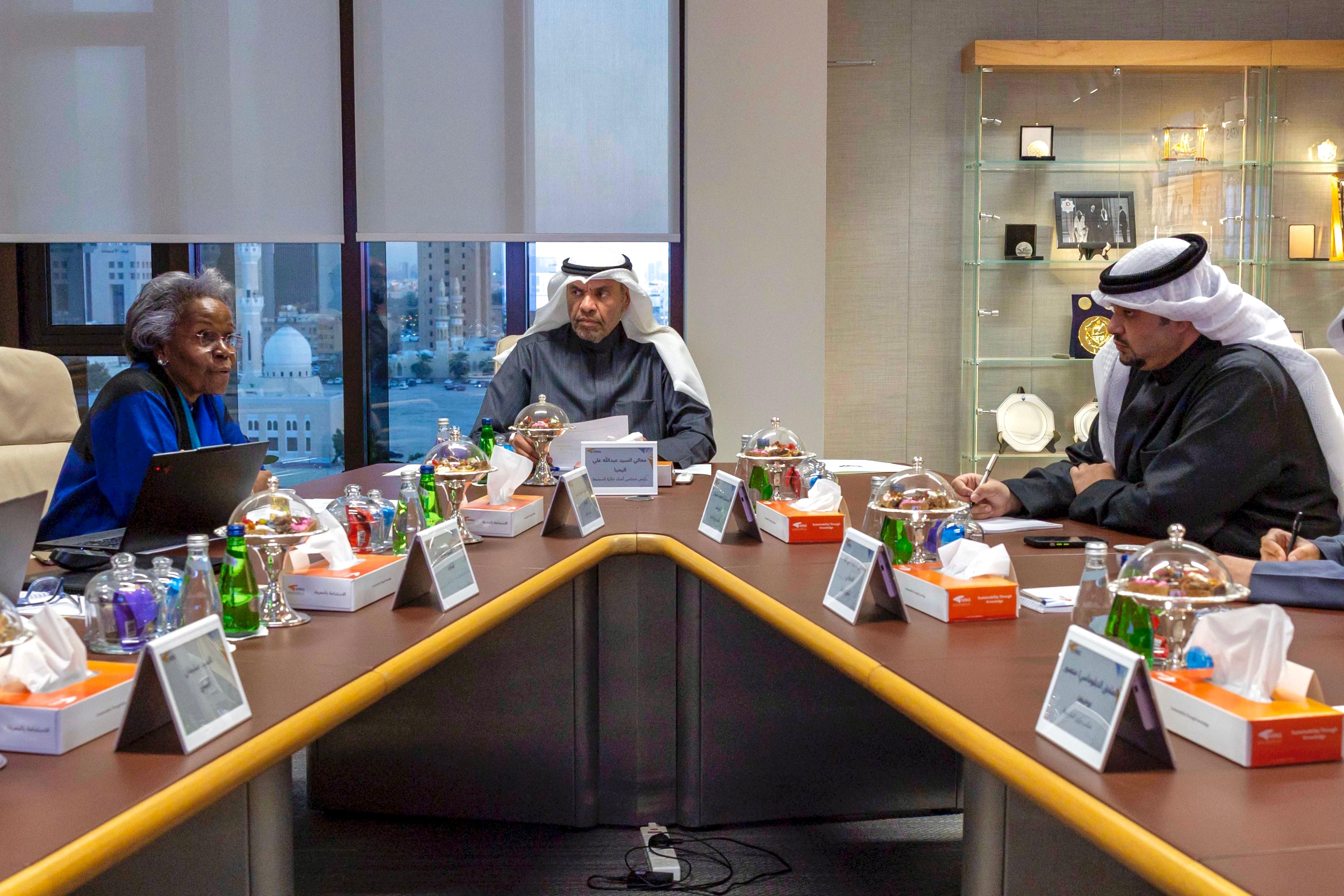 وزير الخارجية الكويتي يترأس اجتماع مجلس أمناء جائزة (السميط للتنمية الأفريقية)