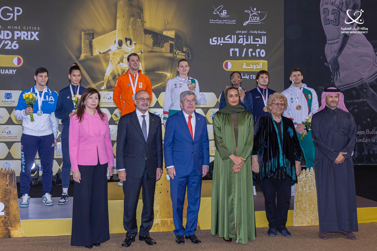 جانب من التتويج