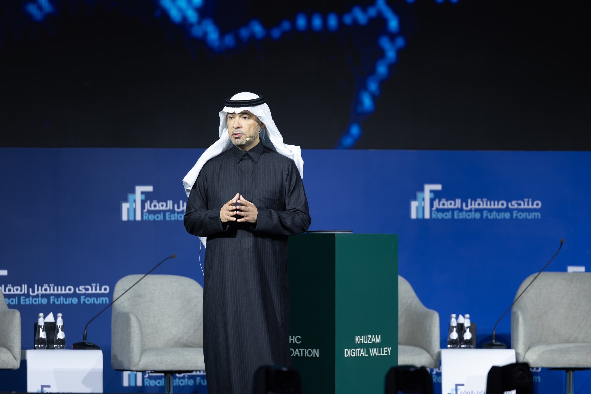 وزير البلديات والإسكان السعودي ماجد الحقيل