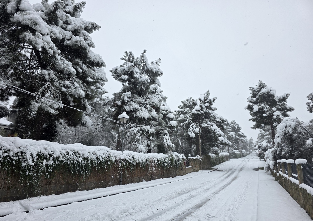 عاصفة (كريستين) تضرب إسبانيا وتعطل الدراسة وحركة المرور في العاصمة مدريد