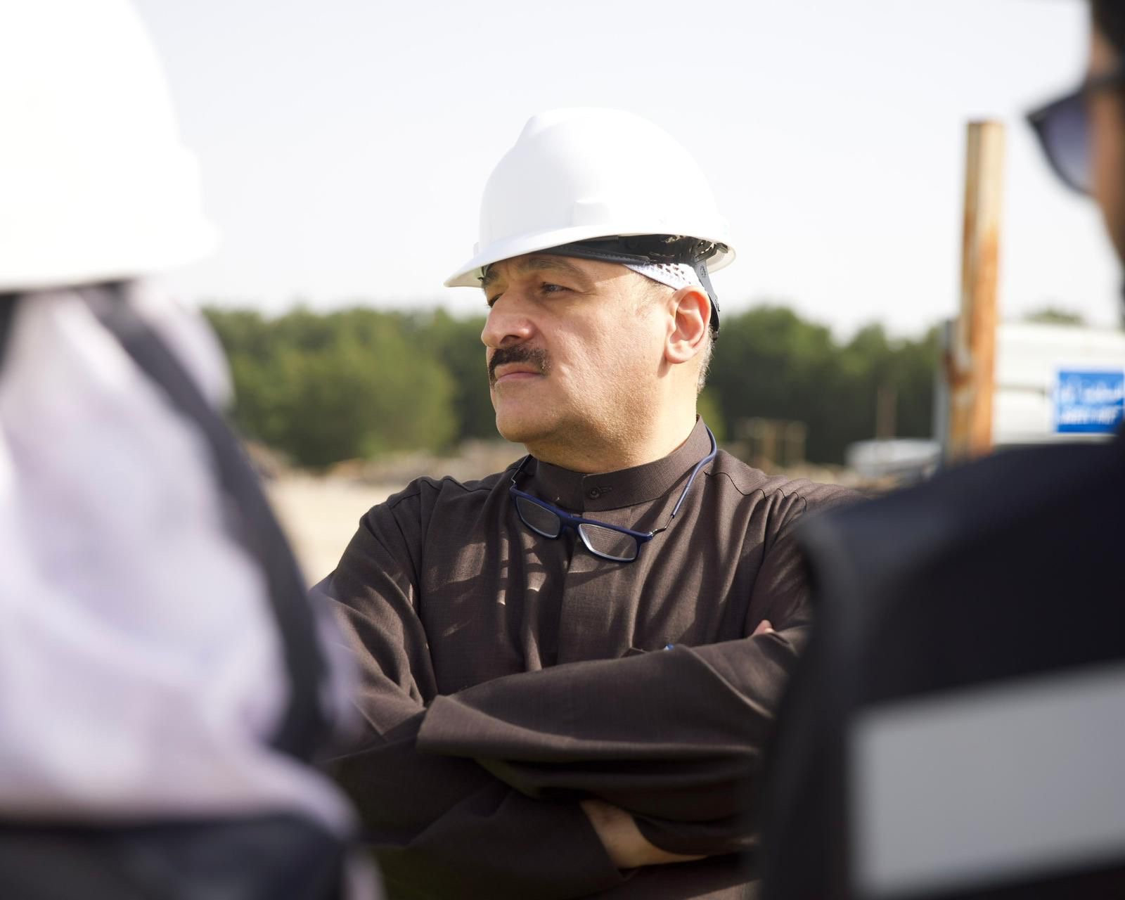 وزير الصحة أثناء الجولة الميدانيه