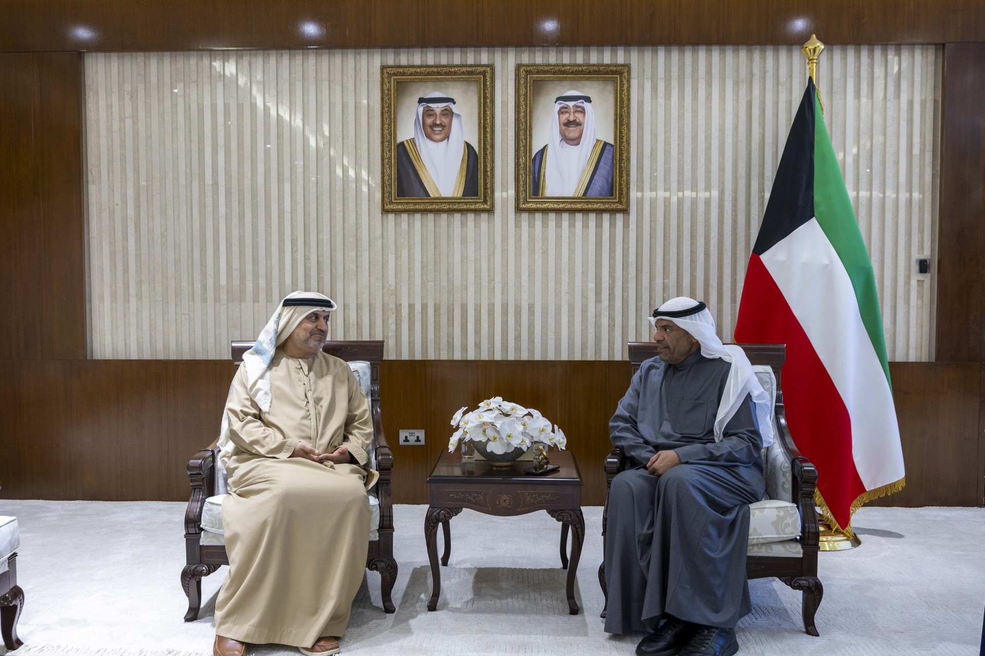 وزير الخارجية عبدالله اليحيا سفير الإمارات لدى الكويت د.مطر النيادي