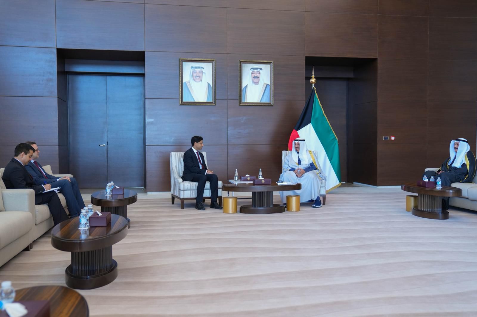 Kuwait PM receives UK Ambassador