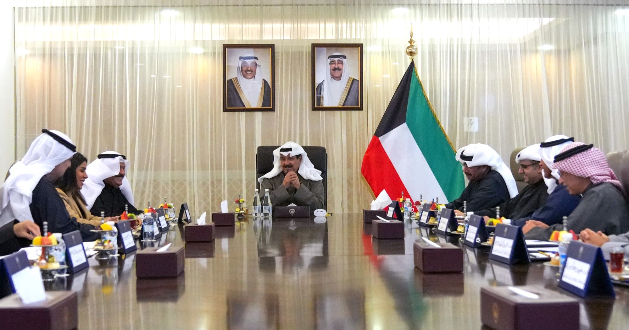 Son Altesse Cheikh Ahmed Aballah Al-Ahmad Al-Sabah, le Premier ministre, présidant la 42e réunion du Comité des grands projets.