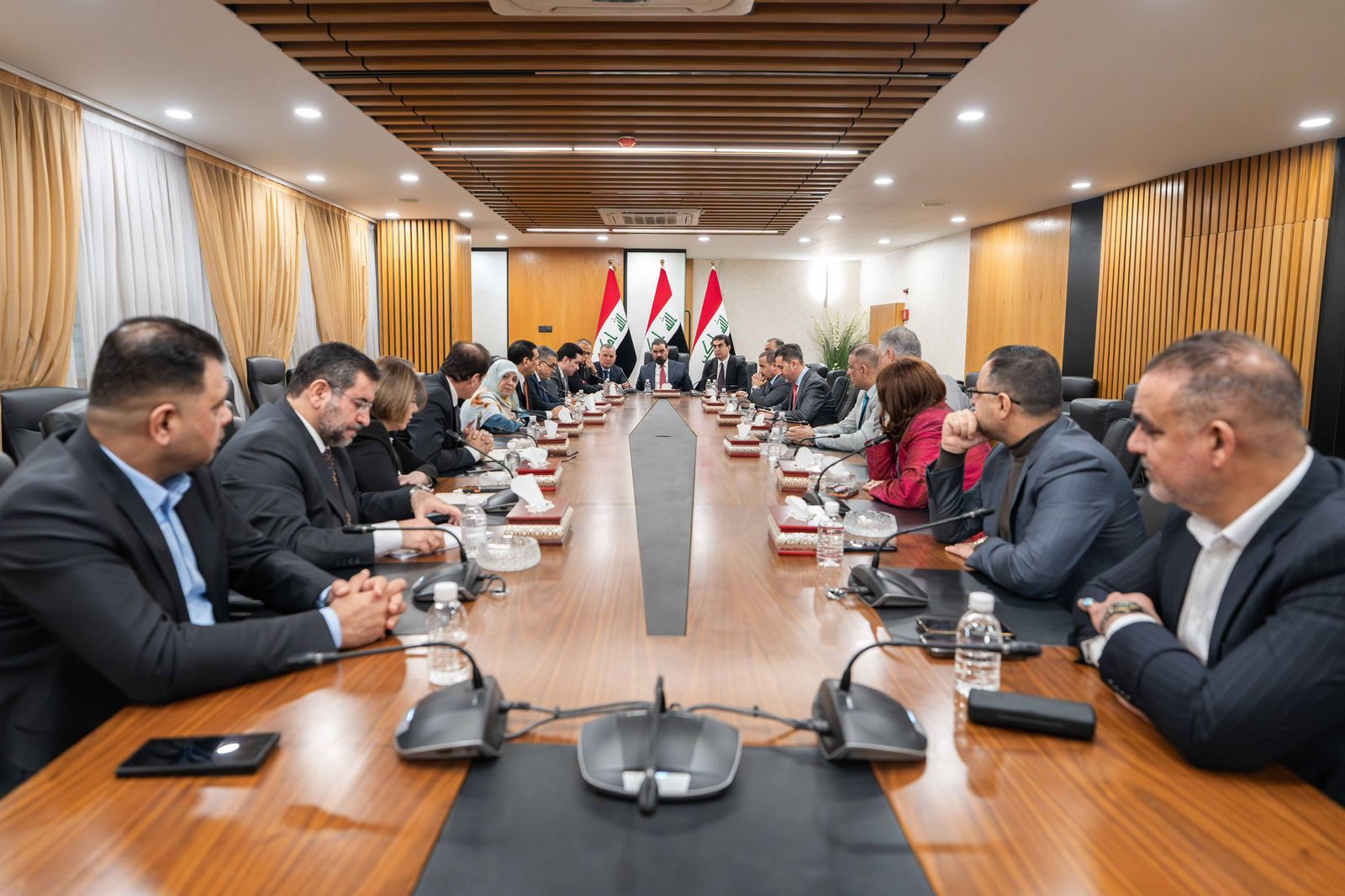 رئاسة البرلمان العراقي تجتمع برؤساء الكتل النيابية